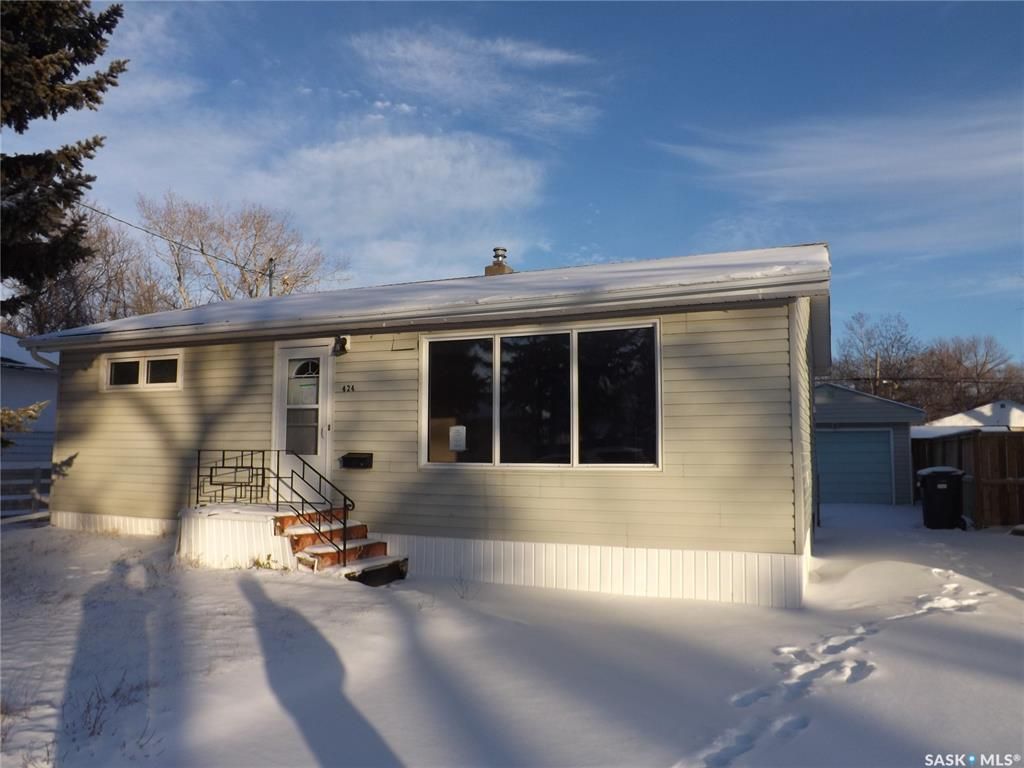 New property listed in Weyburn